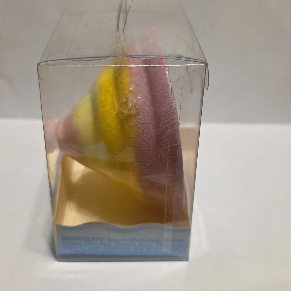 PINK RAINBOW UNICORN POOP BATH BOMB